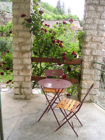 terrasse bas gite cevennes