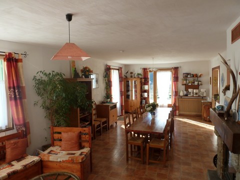 salon grand gite cevennes